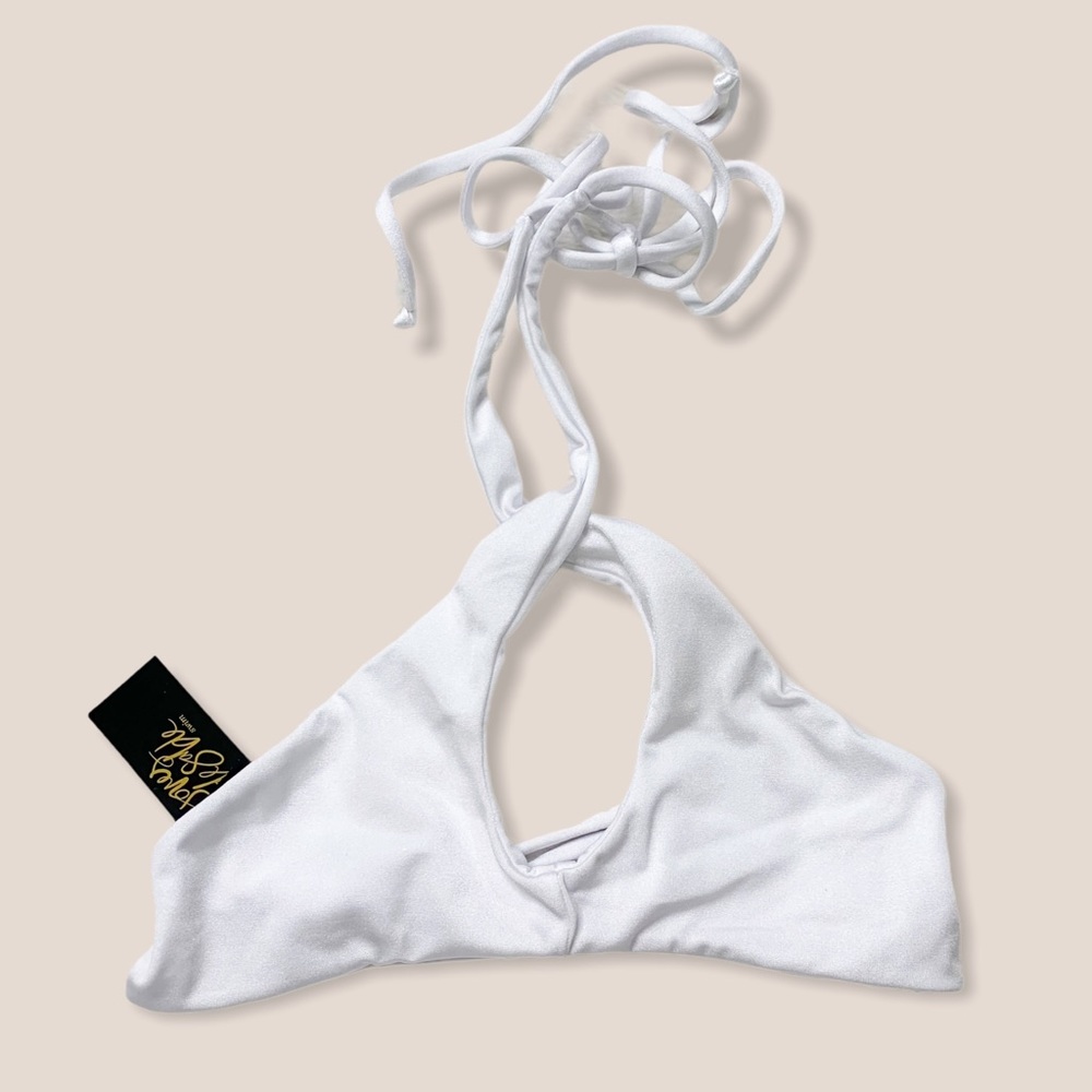 Joues de Sable Sophia Bikini Top in Pearl